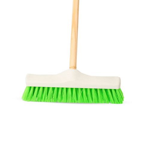 CEPILLO DE PLASTICO 30 CM C/BASTON